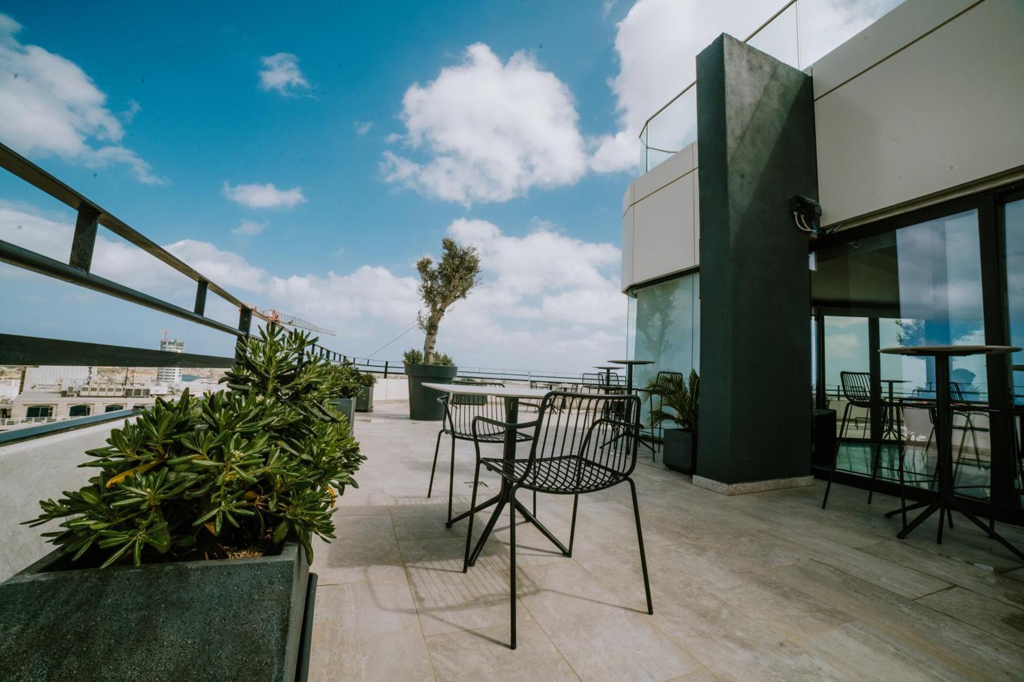 Park Heights By The Warren Collection Apartment Msida Exterior photo